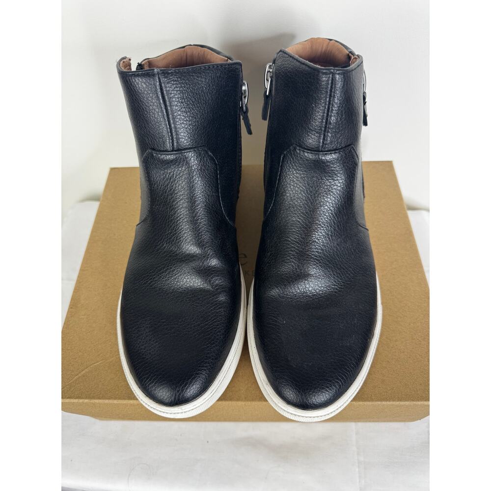 Kenneth cole Gentle souls Black leather sneakers zip size W9